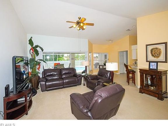 5th image of 205 SW 19th Ln