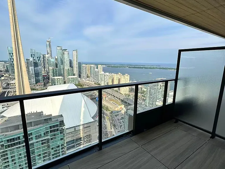 3 Concord Cityplace Way #5208 — Photo 8