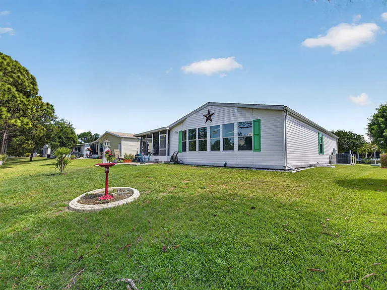 2820 Eagles Nest Way — Photo 37
