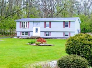 59 Steele Rd, Waterloo, NY 13165