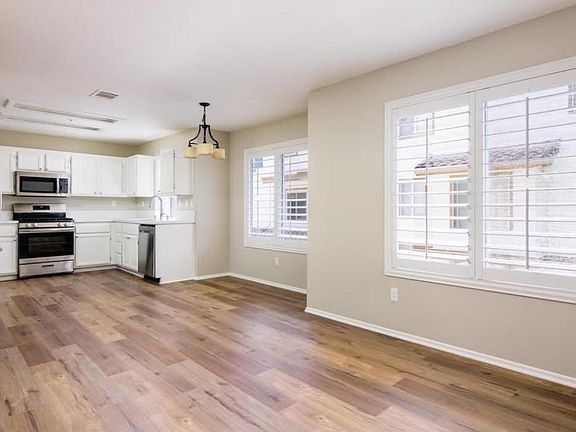 4th image of 10284 Wateridge Cir Unit 241