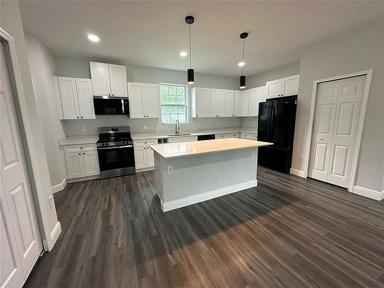 18115 Cedarhurst Rd — Photo 11