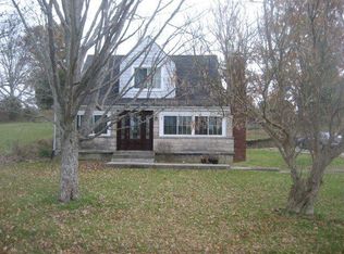 438 Hickory Ridge Rd, Waddy, KY 40076