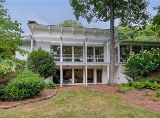 3910 Camerille Farm Rd, Winston Salem, NC 27106