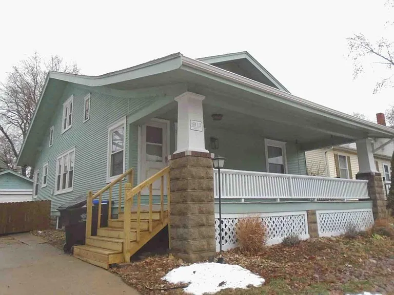 604 1/2 Douglas St #2 — Photo 7