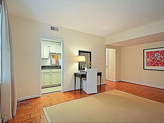 3rd image of 1723 N Troy St #8404