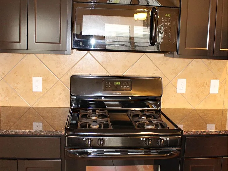 6643 Sharpstone Creek Ln — Photo 11
