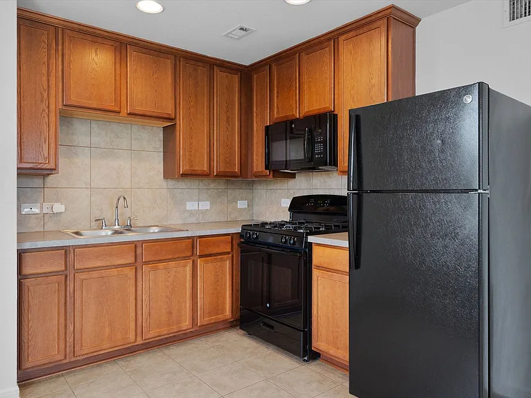 1629 Arbor Knot Dr — Photo 13