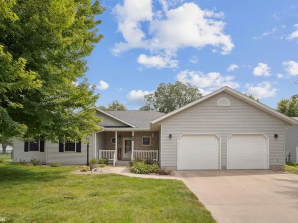 1550 Winchester Dr, Burlington, IA 52601