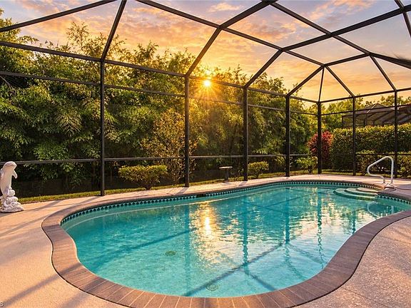 2nd image of 15850 Secoya Reserve CIR