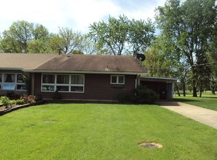 1514 Golfview Rd, Rantoul, IL 61866