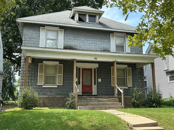 911 N 3rd St, Springfield, IL 62702