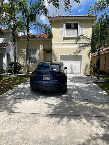 6711 Green Island Cir Photo 1