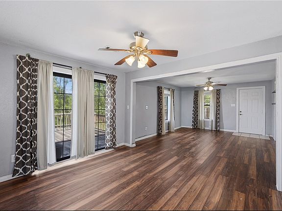 3rd image of 100 N Brewer Ct