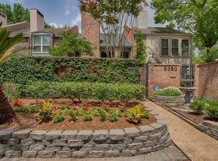 5052 Academy St, Houston, TX 77005