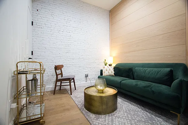 Rented by Nooklyn NYC LLC | media 23