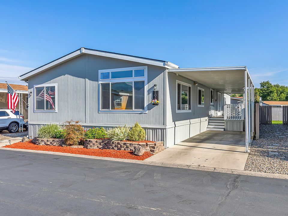 1st image of 3555 S Pacific Hwy Space 191