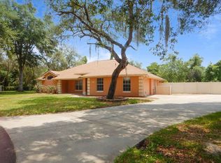 32905 Indian Woods Dr, Leesburg, FL 34788