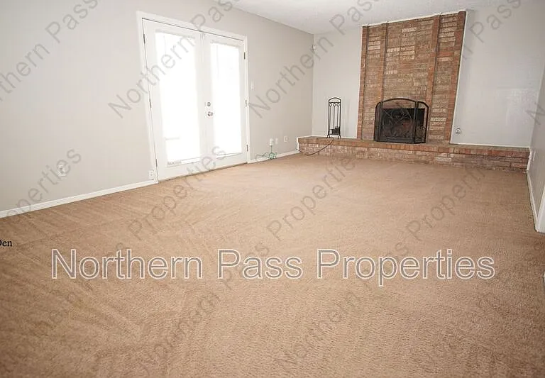 2348 Mermaid Dr — Photo 10