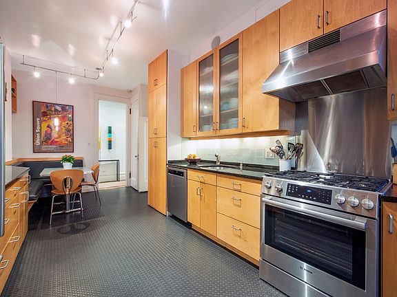 2nd image of 645 W End Ave APT 5B