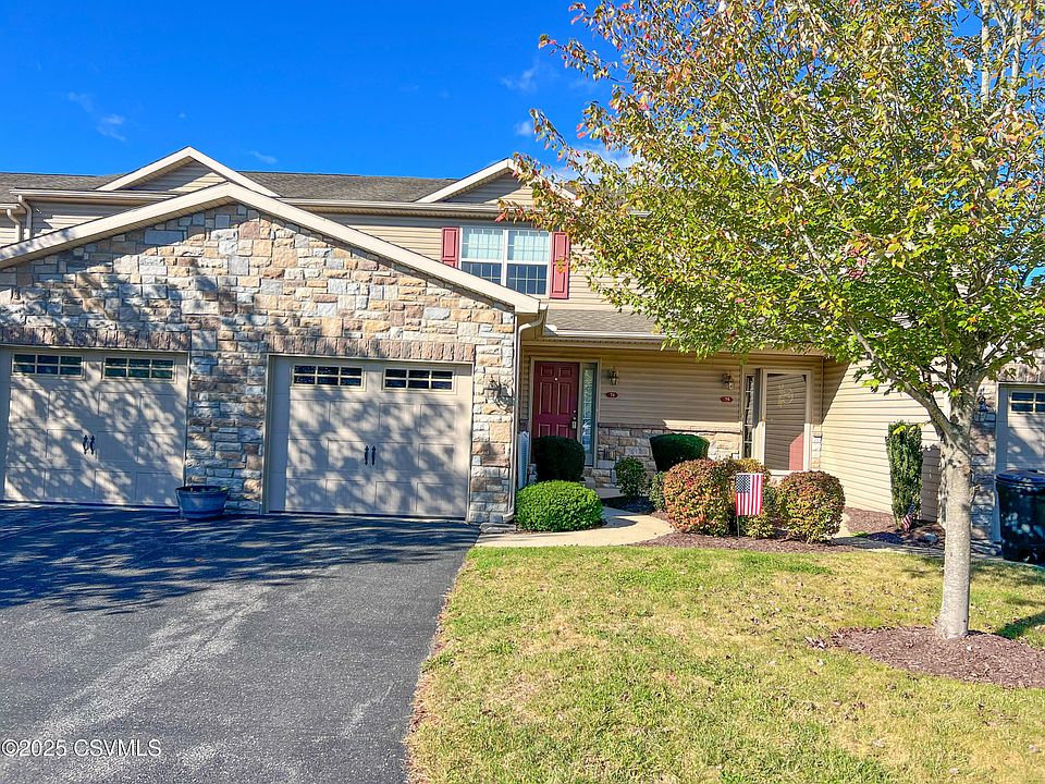 1st image of 71 N Oakwood Ln