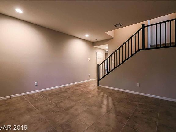 5th image of 10608 Forum Peak Ln