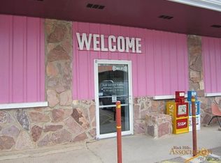 1605 University Ave, Hot Springs, SD 57747