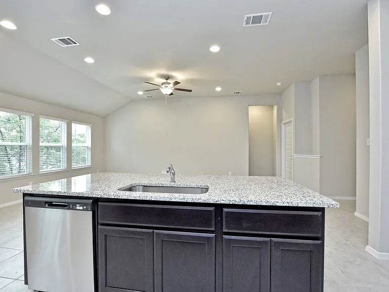 21310 Mount View Dr — Photo 12