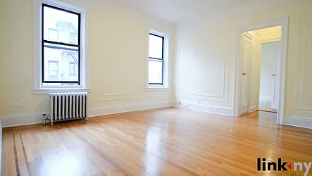 Rented by Link NY Realty