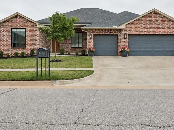 4305 NW 153rd St, Edmond, OK 73013