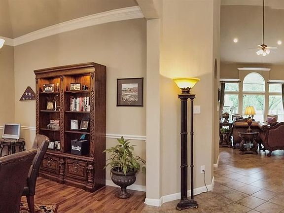 5th image of 8001 Pamplona Vista Cv