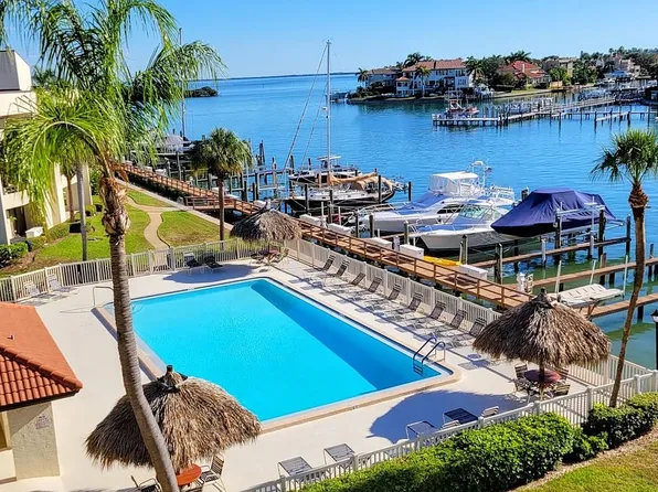 106 1st St E, Tierra Verde, FL 33715