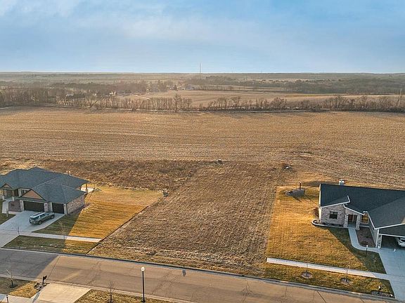 5th image of 2019 Arbor Ridge Way #17