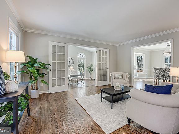 3rd image of 4257 Moot Dr