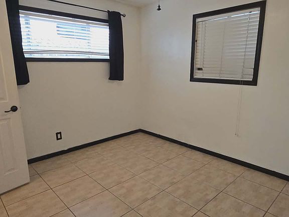 5th image of 17217 San Jose St