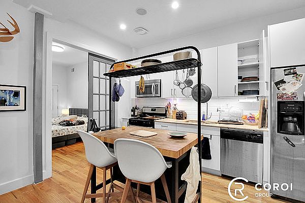 1st image of 86 Chauncey St #2