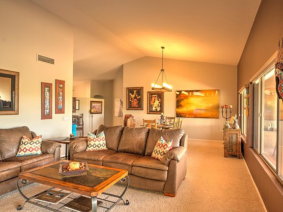 4th image of 63064 E Mountain Crest Dr