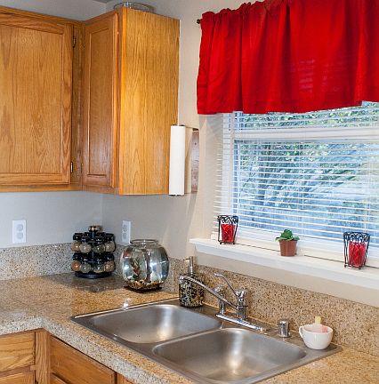 4th image of 260 NE Santa Maria Ln