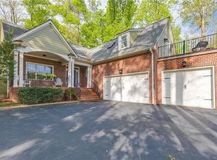 302 Victoria Way, Henrico, VA 23238