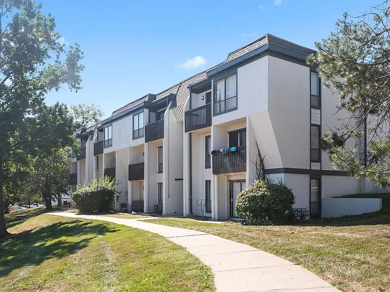 Coventry Park KC Apartments LLC - Condos — Photo 18