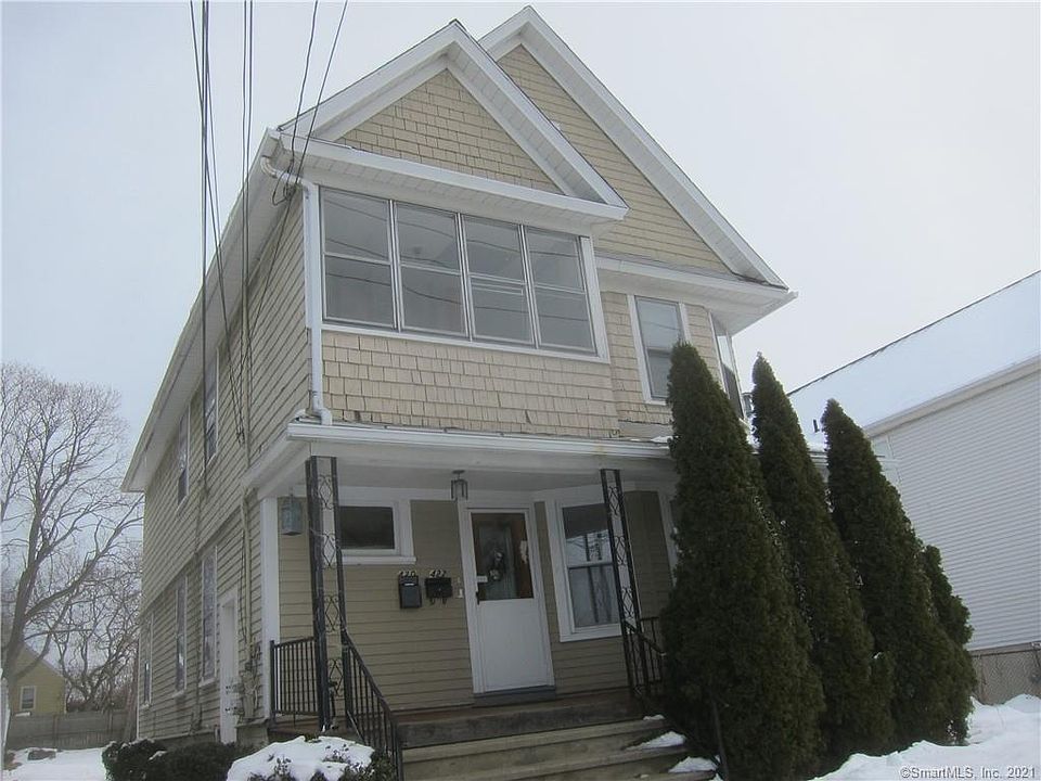 420 Soundview Avenue