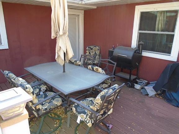 5th image of 221 N 17th Pl