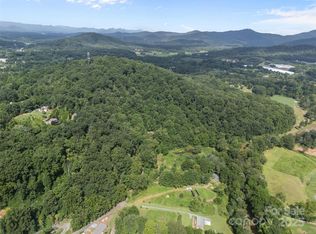 152 Red Rd #17, Swannanoa, NC 28778