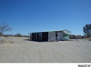 28515 Desert Heights Dr, Bouse, AZ 85325