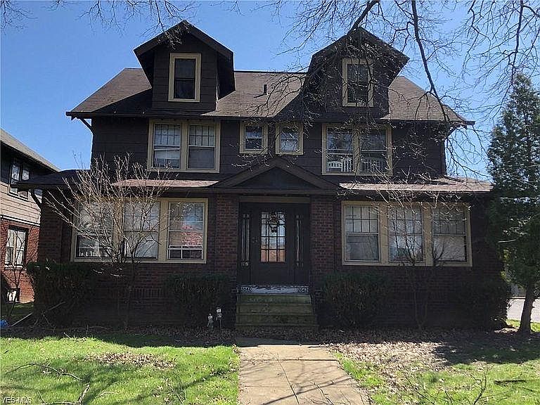 1st image of 2042-2044 W Market St E