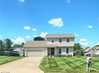 1322 Pheasant Ct, Youngstown, OH