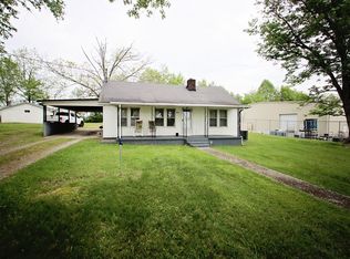 520 Roosevelt Dr, Sparta, TN 38583