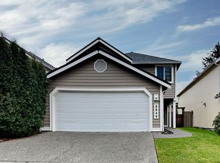 8849 Wallingford Ln NE, Lacey, WA 98516