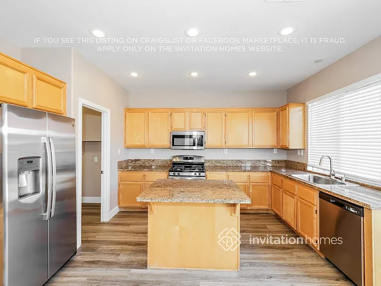 207 Malcolm St — Photo 7