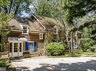 2177 Harts Ln, Conshohocken, PA 19428